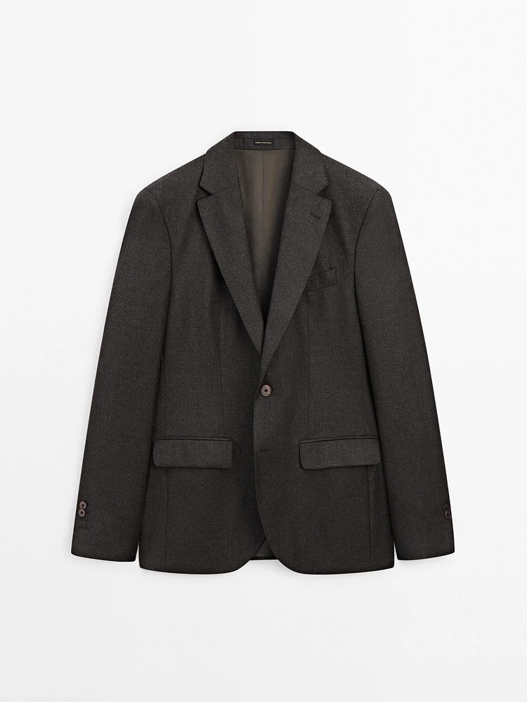 Smart 100% wool blazer