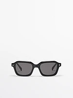 Rectangular sunglasses