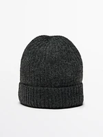 Ribbed 100% cashmere beanie