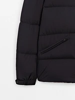 Hooded puffer jacket