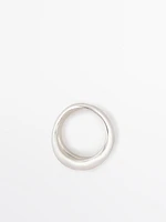 Irregular double ring