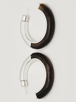 Hoop earrings with resin detail