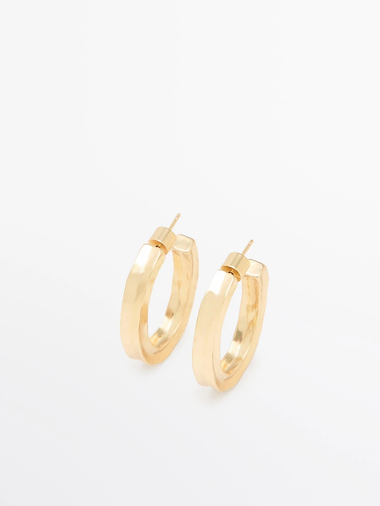 Textured hoop earrings