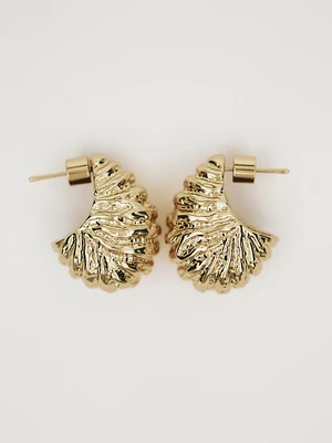 Textured curved earrings