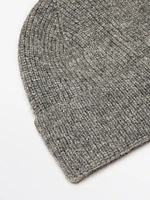 Ribbed beanie