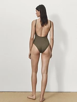 Plain swimsuit with straight neckline