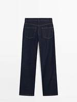 High-waist straight-leg comfort jeans