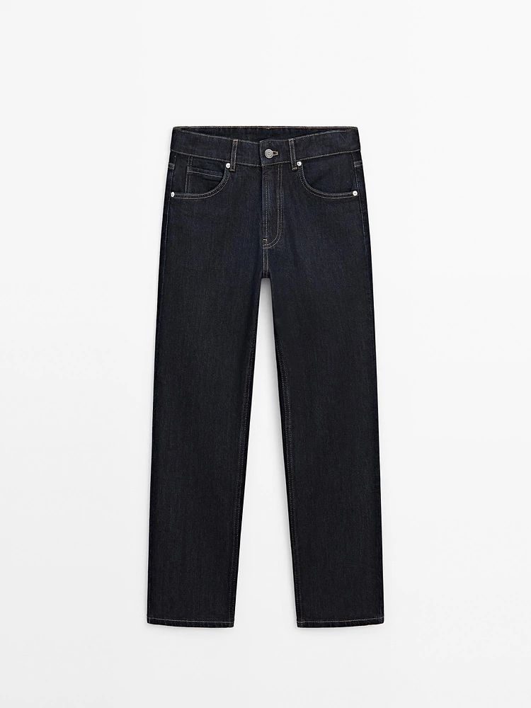 Mid-rise slim fit jeans