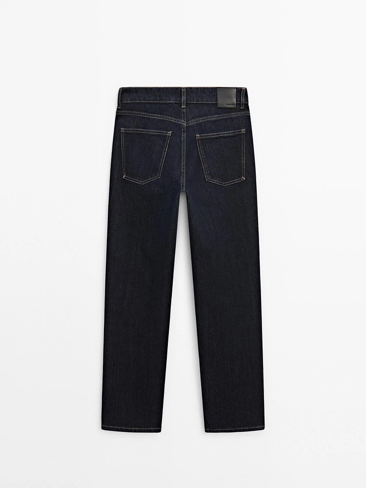 Mid-rise slim fit jeans
