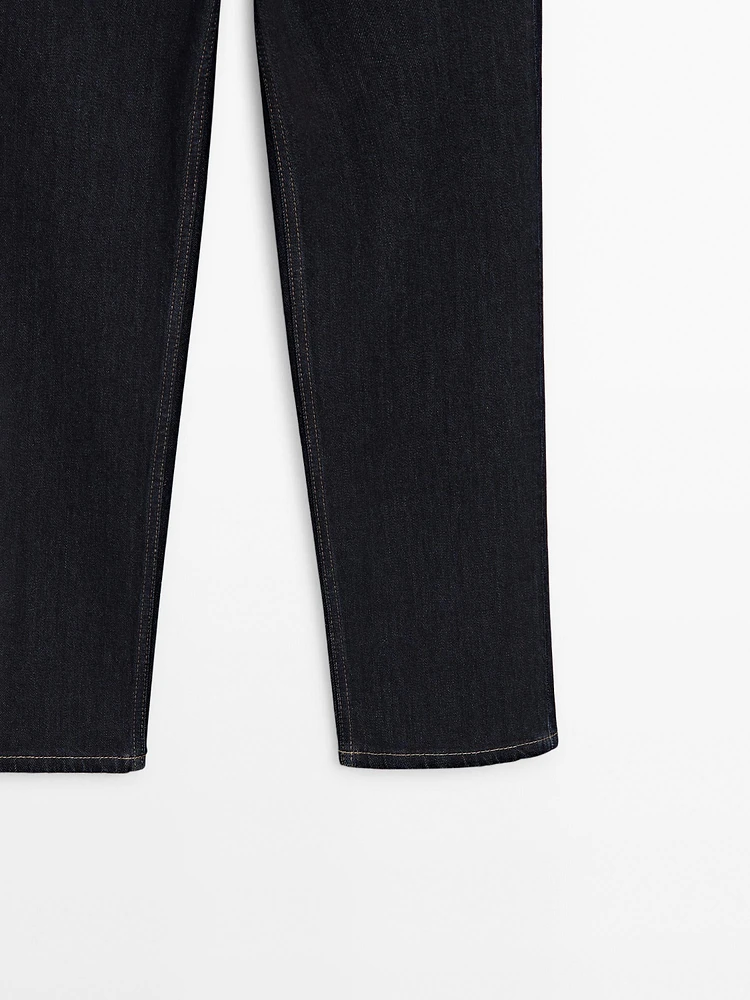 Mid-rise slim fit jeans
