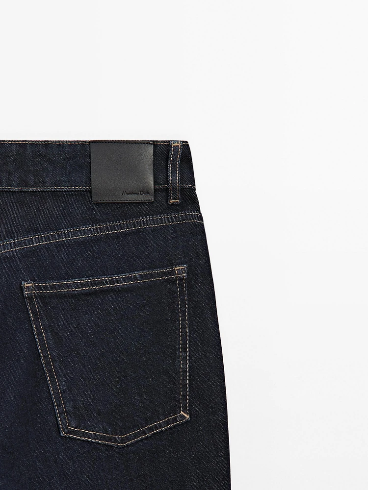 Mid-rise slim fit jeans