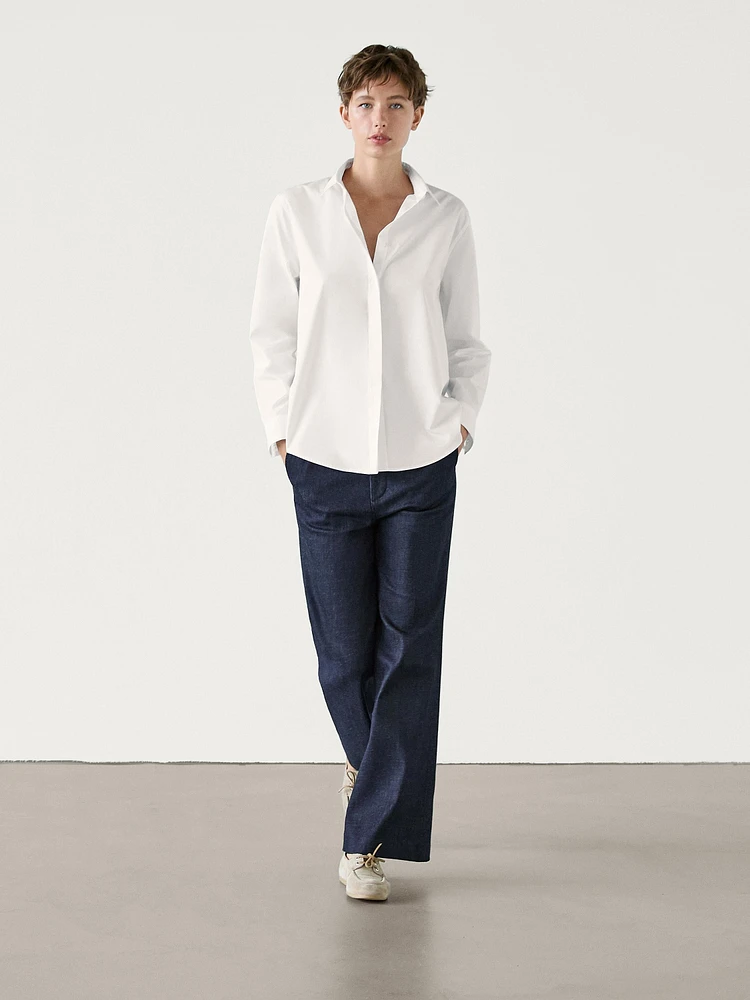 Cotton poplin shirt with hidden buttons