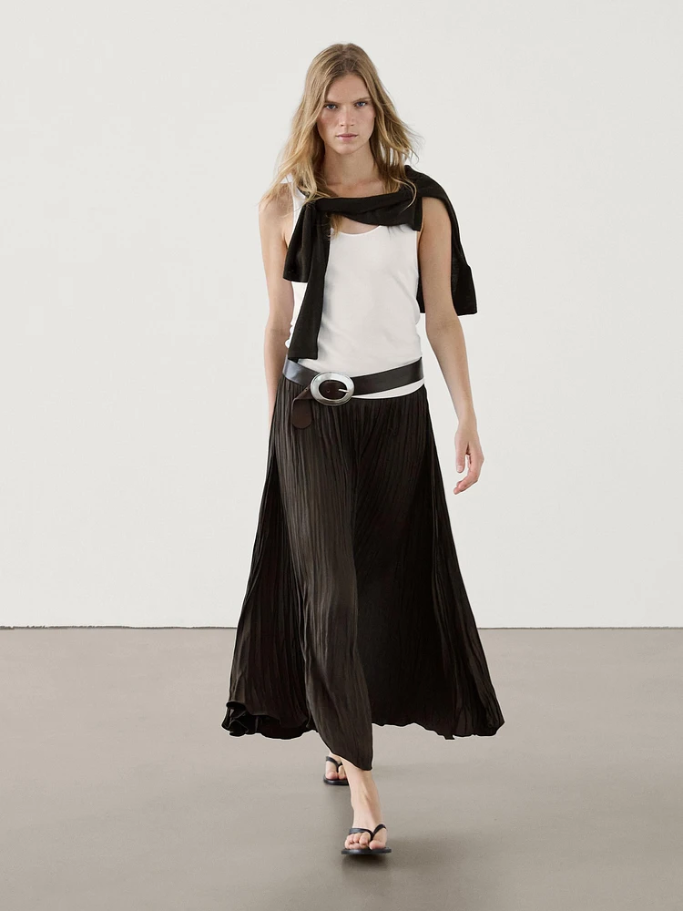 Midi skirt with pleated detail