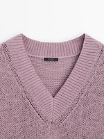 Short sleeve knit sweater with ribbed detail