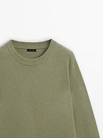 100% cashmere oversize knit sweater