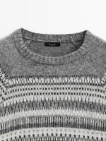 Knit jacquard sweater with design