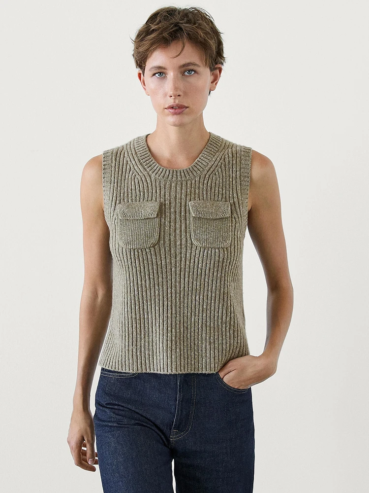 Ribbed knit vest with pocket details