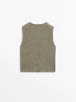 Ribbed knit vest with pocket details