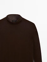 100% wool extra-fine knit sweater