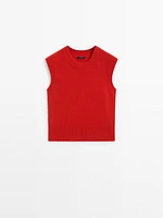 Wool and cashmere vest with ribbed trim