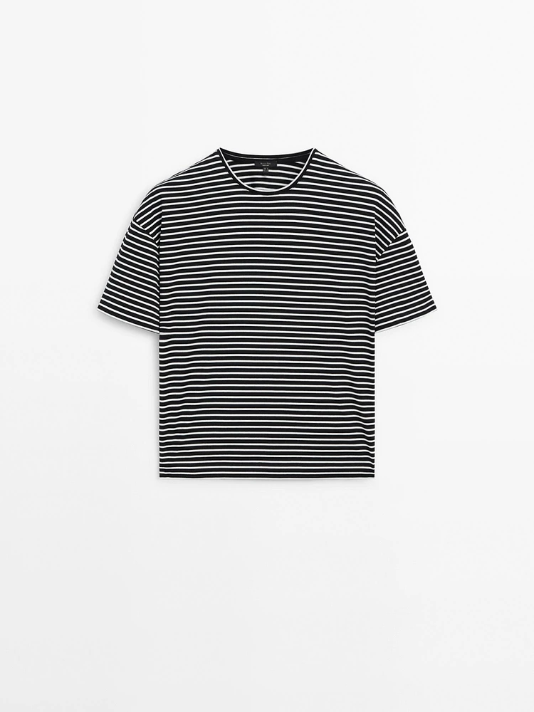 Striped short sleeve T-shirt