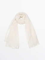 100% cashmere scarf