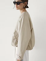 Bomber jacket with voluminous back