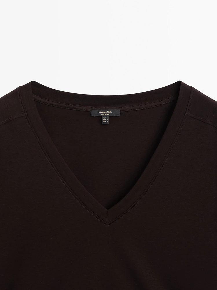 Cotton V-neck T-shirt