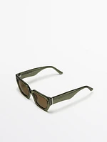 Angular semi-transparent sunglasses