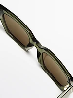 Angular semi-transparent sunglasses