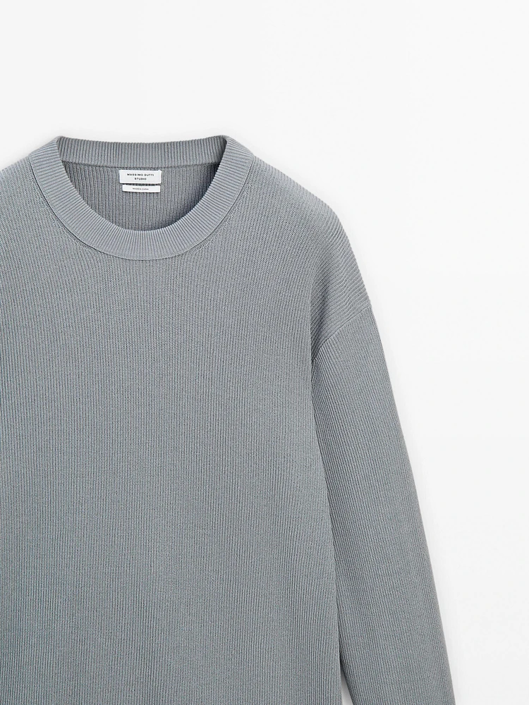 Crew neck sweater - Studio