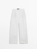 Cotton trousers with darts