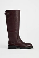 BUCKLED LEATHER FLAT BOOTS