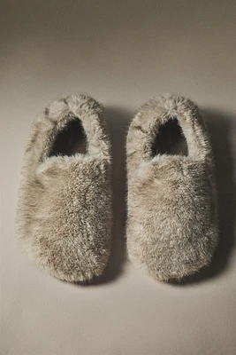 SOFT FAUX FUR LOAFERS