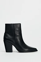 HEELED LEATHER ANKLE BOOTS