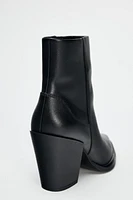 HEELED LEATHER ANKLE BOOTS