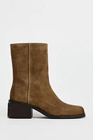 TOPSTITCH SUEDE ANKLE BOOTS