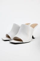 HEELED LEATHER SLIDES