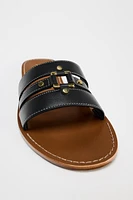 FLAT LEATHER SANDALS