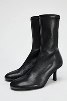 SOFT LEATHER ANKLE BOOT