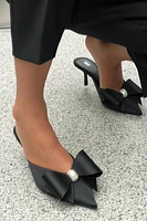 FAUX PEARL BOW HEELED MULES