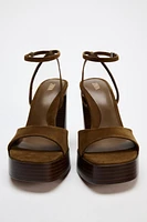 SUEDE PLATFORM SANDALS