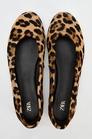 LEATHER ANIMAL PRINT BALLET FLATS