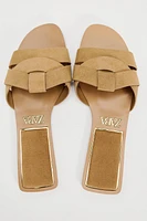 FLAT CROSSED STRAP SUEDE SANDALS