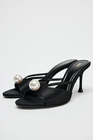 FAUX PEARL HEELED SANDALS