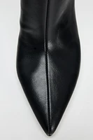 HEELED BOOTS WITH TOPSTITCHING