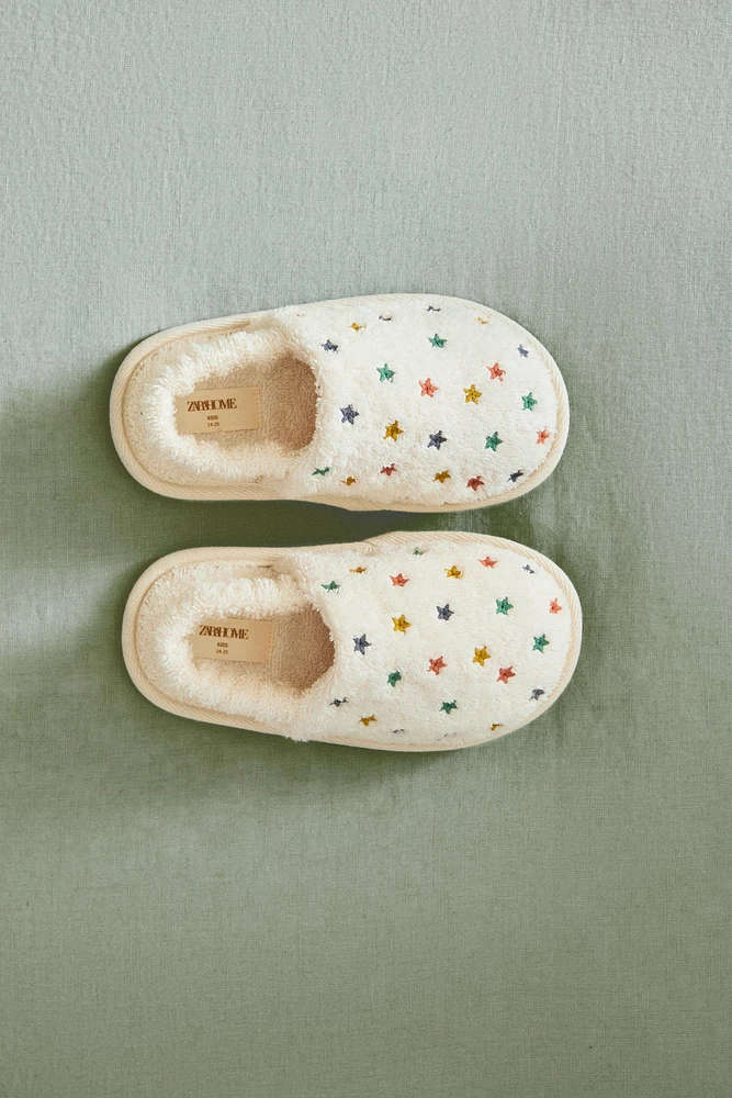 TERRYCLOTH STAR BATHROOM SLIPPERS