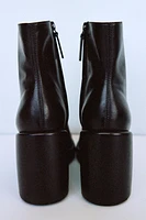 HEELED LEATHER ANKLE BOOTS WITH LINING