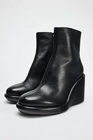 HEELED LEATHER ANKLE BOOTS WITH LINING