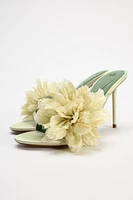 HEELED SANDALS WITH MAXI FLOWER